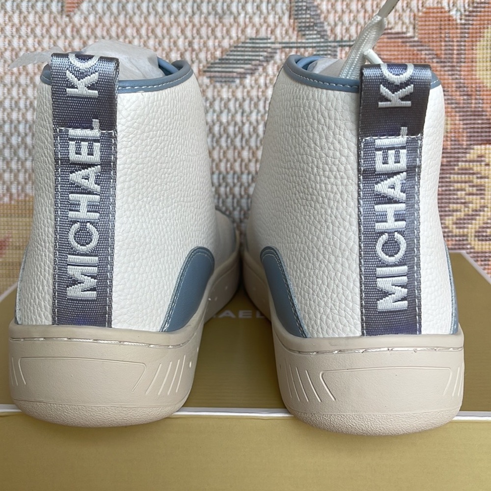 MICHAEL KORS
SHEA MID HIGH TOP
FAUX LEATHER
49F3SHFESL
PALE BLUE 
NEW - Picture 5 of 16